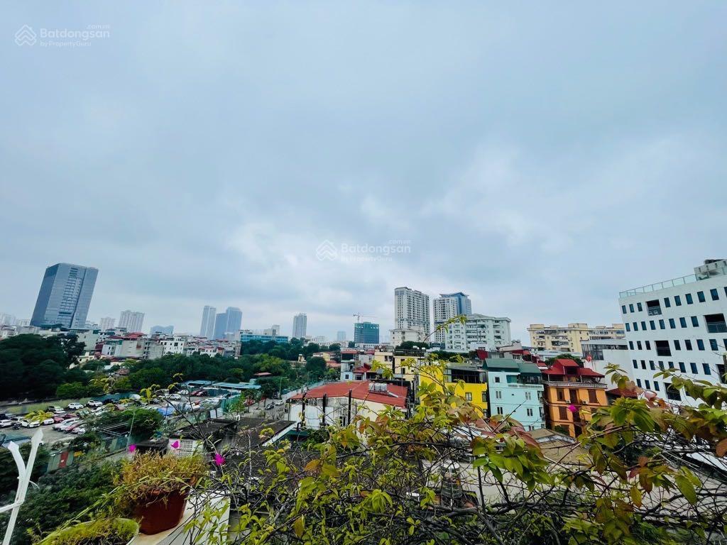 Mặt phố chùa láng  nguyễn chí thanh  huỳnh thúc kháng  120m2  9 tầng  7.2m mt