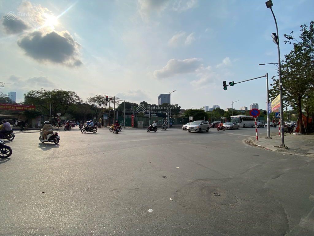 Mặt phố chùa láng  nguyễn chí thanh  huỳnh thúc kháng  120m2  9 tầng  7.2m mt