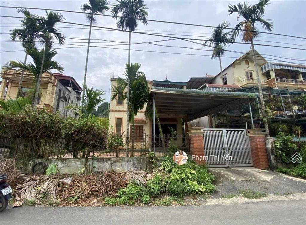 Chủ gửi bán lô đất dt 546m2 có 400m2 thổ cư lâm sơn lương sơn cách ql6 30m sẵn nhà kiên cố