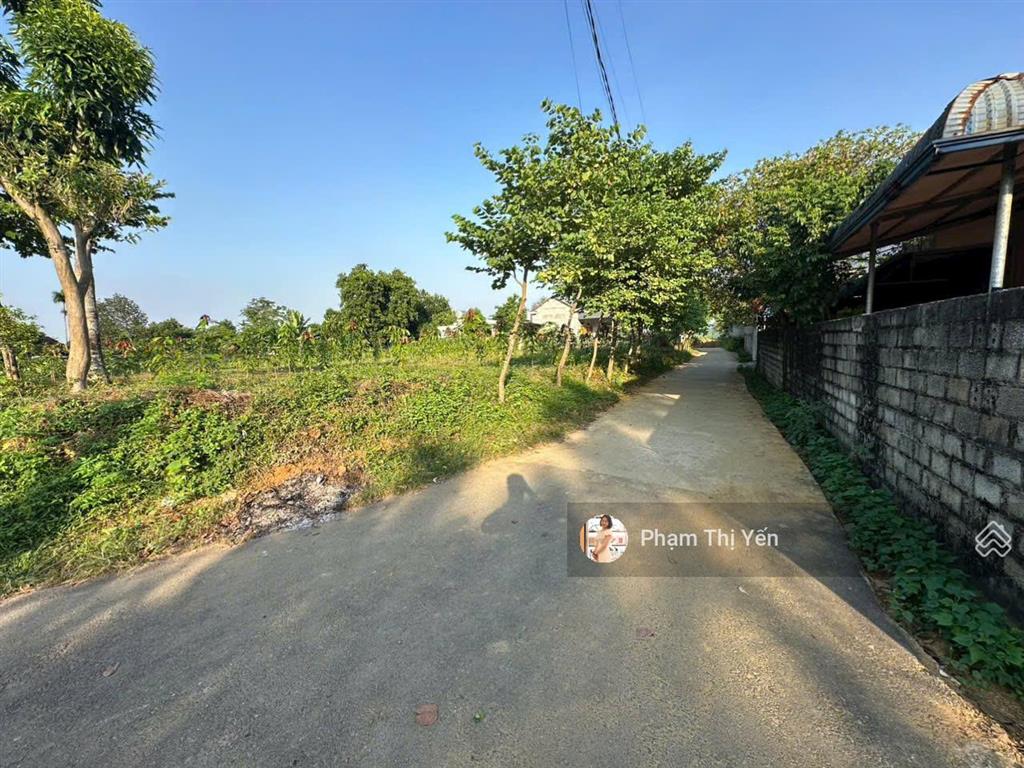 Đất đẹp đường to lô góc 2 mặt tiền 2227m2/300m2 ont tại trục chính cư yên, giá bán đầu tư