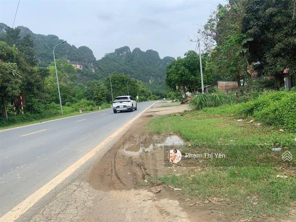 Bán đất mặt đường ql6 tại lâm sơn dt 196m2 full thổ cư giá ưu đãi chỉ 3,6 tỷ mặt tiền 7,2m bám ql6