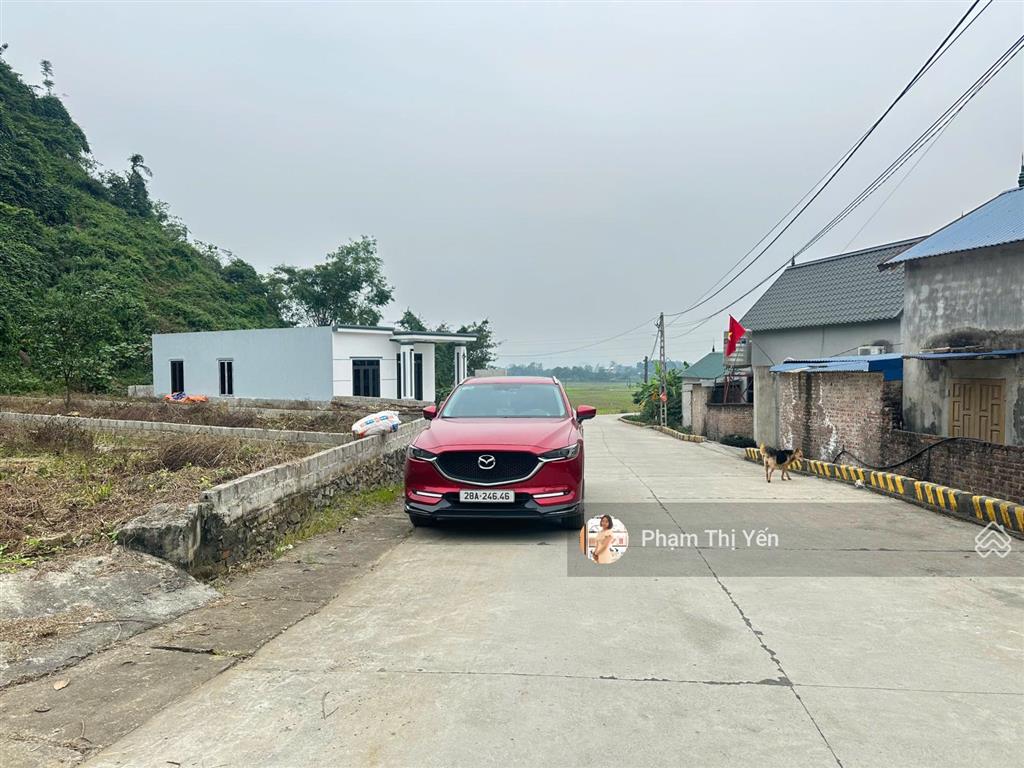 Cần bán lô đất 170m2, vuông vắn bám trục chính đường liên xã cư yên  lương sơn