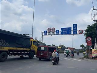 Bán đất 2 mặt tiền 1 mặt tiền giáp ql22 và 1 mặt tiền giáp trần văn mười hóc mônchỉ 15 triệu/m2