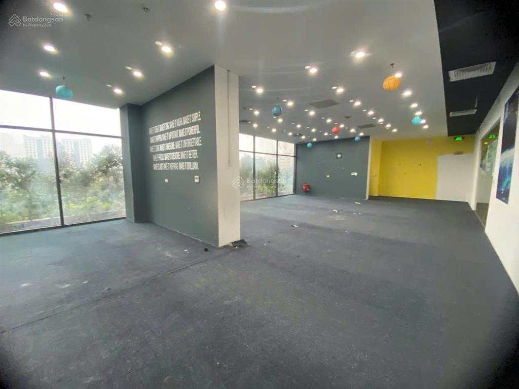 Cho thuê văn phòng tòa ecolife tố hữu 200m² full nội thất chia sẵn phòng ban, giá chỉ 220k/m²/tháng