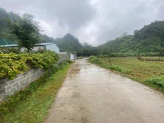 Lô góc 2 mặt tiền. chỉ hơn 400. siêu đẹp tại cao dương  lương sơn  hoà bình.  ngay 0966 521 ***