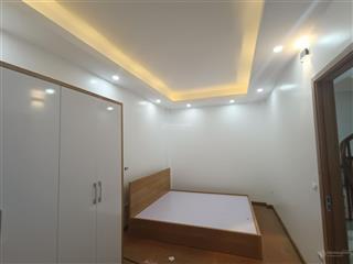 Bán nhà hoàng liên  mạc xá 4pn, 6 tầng, thang máy 31m2 liên mạc, hà nội. ô tô đậu cửa. 0328 016 ***