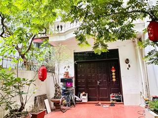 Bán đất tặng nhà cầu giấy, ngõ thông dương quảng hàm xây tòa chdv 106m chỉ 20.8 tỷ. 0328 016 ***