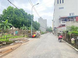 Thụy phương  ô tô tránh  phân lô  chdv 88m mt 7m giá chỉ 175t/m2
0328 016 ***