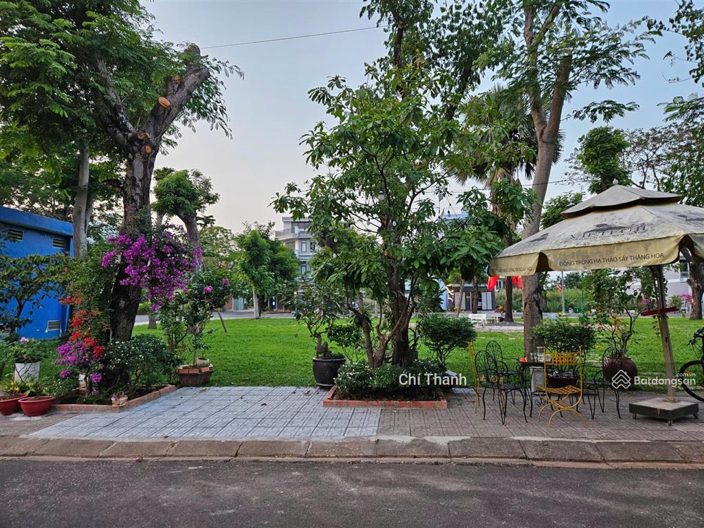 Bán nền bt 10x17,5m sạch đẹp kdc yên tĩnh nhiều cây xanh hạ tầng đẹp có bảo vệ giá tốt nhất