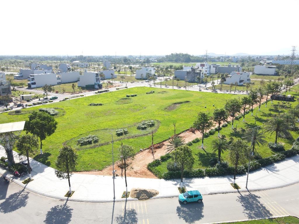 GIỎ HÀNG ĐỘC QUYỀN - Lô đôi đối diện công viên, hướng nam, sổ sẵn