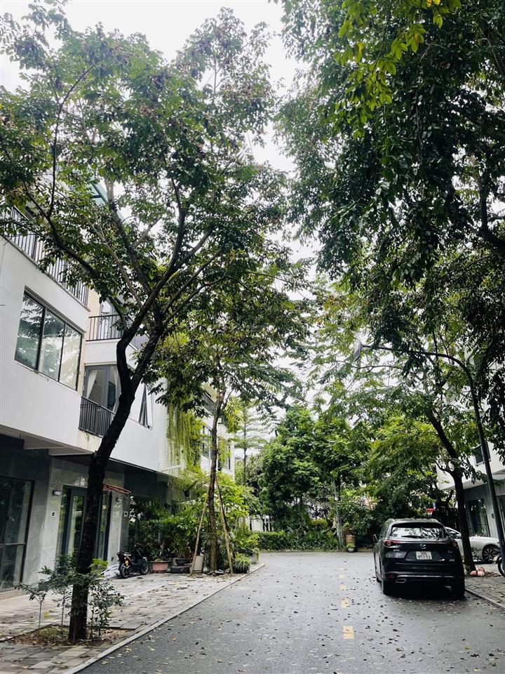 Bán căn góc nhà phố vườn thủy trúc ecopark 90m2, vị trí đẹp giá tốt có sổ thuỷ trúc 01view vườn dừa