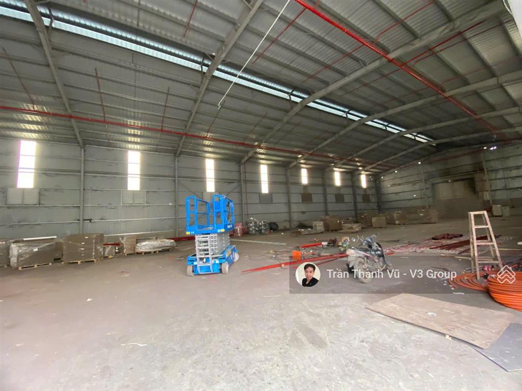 X1496. cho thuê kho xưởng ngoài kcn tại hưng yên 2.000m2 pccc tự động