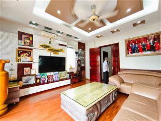 Bán nhà phố hàng bún dt 33m2 4 tầng mt 4m giá 6.95 tỷ vị trí đắc địa, dân trí cao, tiện ích đủ thứ