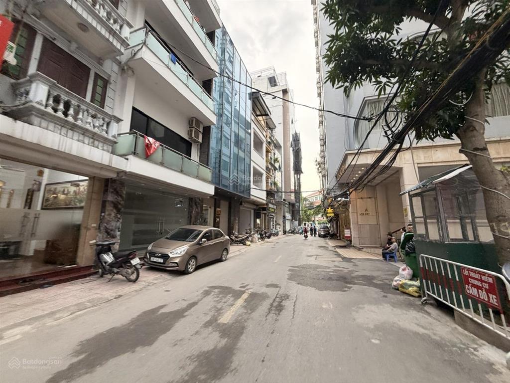 Bán nhà 8 tầng mặt phố phương liệt mới xây cực đẹp làm phòng khám trung tâm thanh xuân