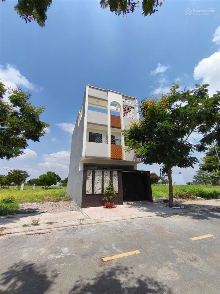 Bán lô d5  105m2  6x17.5m  2.55 tỷ