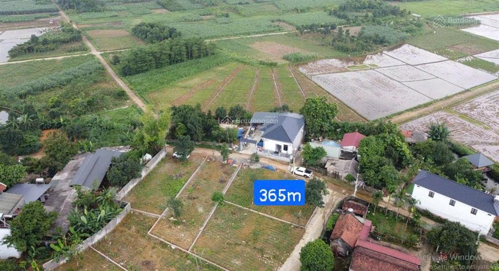 Bán lô góc rộng 365m2 vuông vắn giá 2,x tỷ