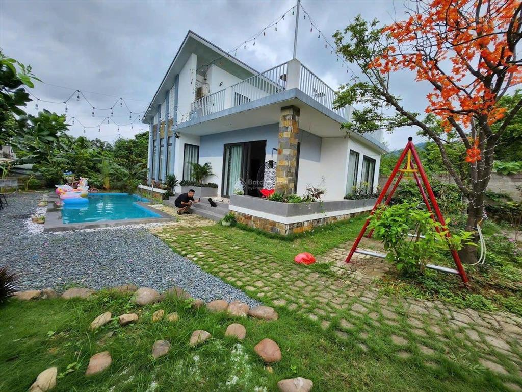 Bán homestay đang kd hiếm có trong tầm giá 540m2 giá 5,45 tỷ