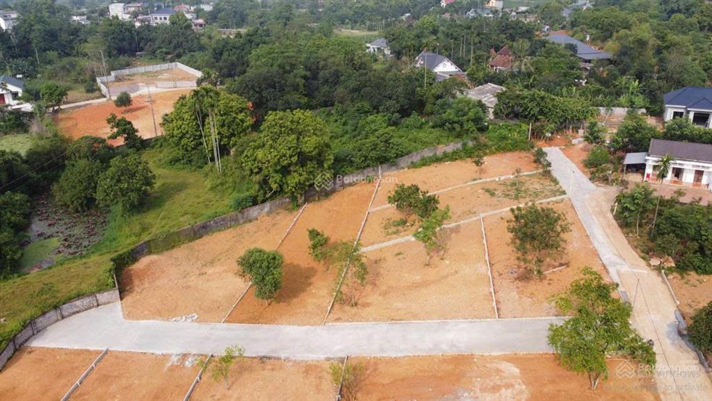 2 tỷ sở hữu ngay lô đất 307m2 mặt tiền 11,86m có 150m2 thổ cư