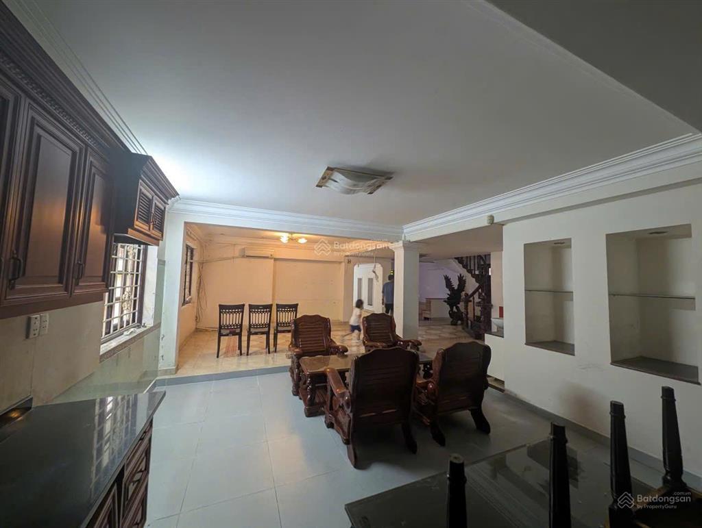 Biệt thự nguyễn văn hưởng phường thảo điền, cn 382.5m2, trệt 2 lầu