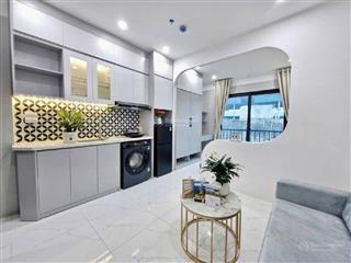 Tòa nhà dịch vụ , (gà đẻ trứng vàng)vị trí đầu lĩnh nam hoàng mai.
7 tầng thang máy 10p full đồ