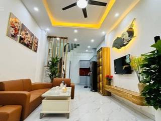 Có 102! bán nhà mỹ đình, lô góc, sát phố, 35m, 4 tầng giá nhỉnh 5 tỷ.