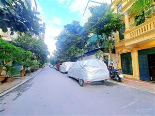 Bán nhà siêu hiếm phố đại la  hai bà trưng  vỉa hè  ô tô tránh. dt 75m2 x 5 tầng. mt 5.5m