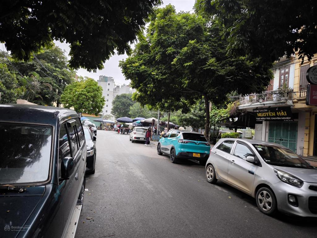 Lô đất mp đội cấn  ô góc 119m mt 5.7m  nhỉnh 64 tỷ  vỉa hè rộng   vị trí vàng  kd vp ks n h