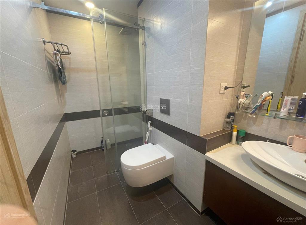 Hiếm mp hồ tùng mậu 48m2  6t nhỉnh 22 tỷ t kế thông sàn vỉa hè r ô chờ thang máy kd mọi loại hình