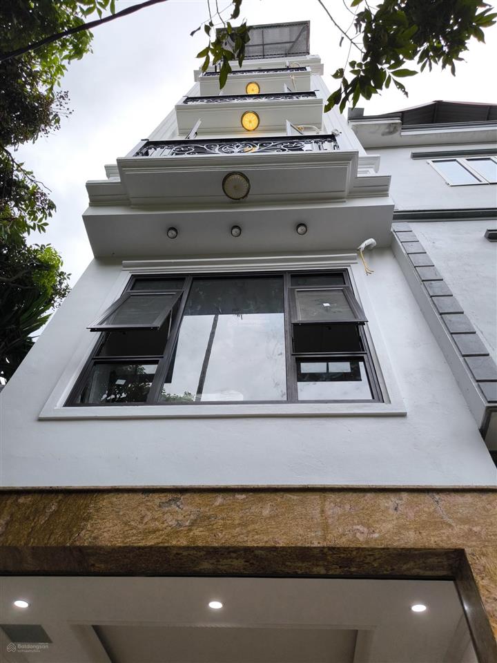 Hiếm mp hồ tùng mậu 48m2  6t nhỉnh 22 tỷ t kế thông sàn vỉa hè r ô chờ thang máy kd mọi loại hình