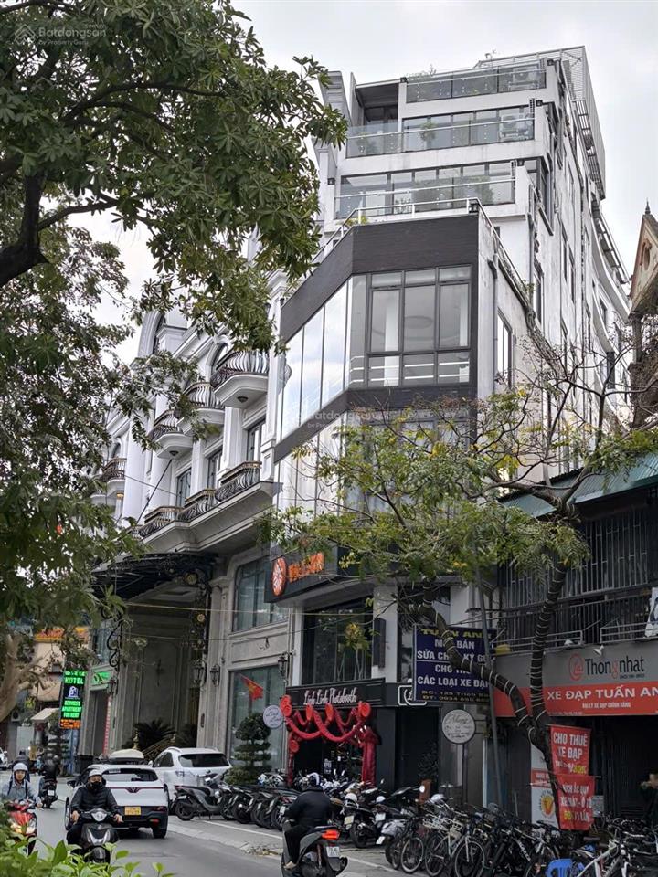 Tuyệt phẩm khách sạn  phố trích sài view hồ tây dòng tiền ngoại quốc  219m2  6t  mt 10m  84 tỷ