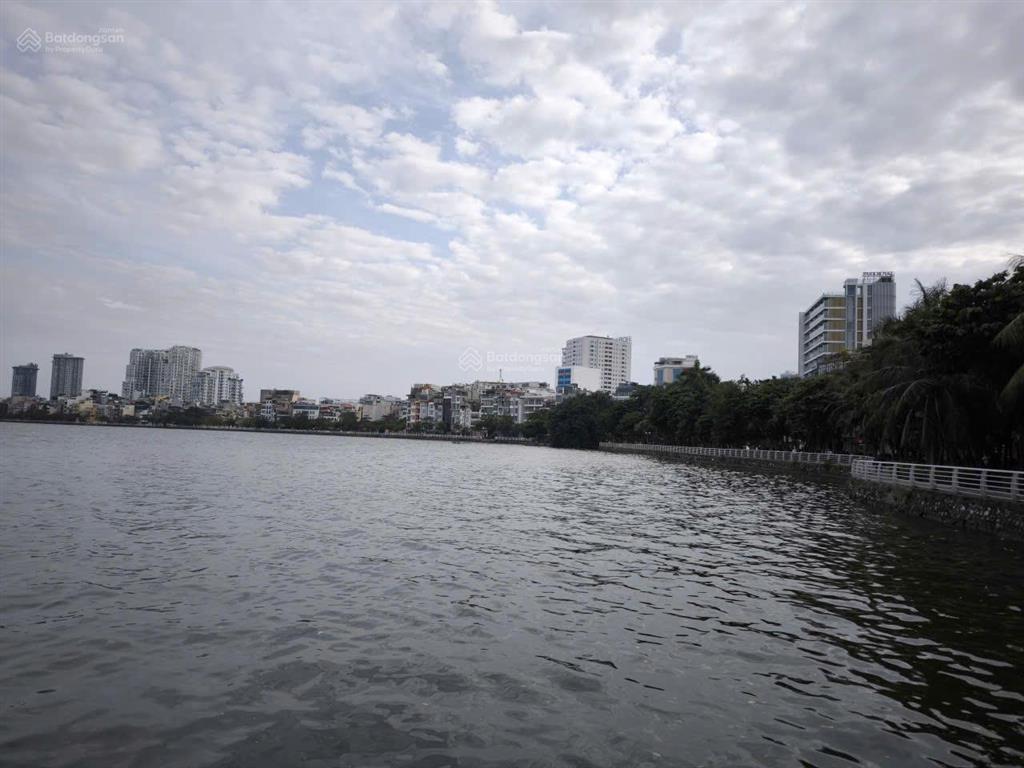 Tuyệt phẩm khách sạn  phố trích sài view hồ tây dòng tiền ngoại quốc  219m2  6t  mt 10m  84 tỷ