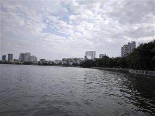 Bán tòa khách sạn  phố trích sài  view hồ tây  dòng tiền ngoại quốc  219m2  6t  mt10m 84ty