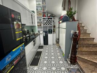 Nhà đẹp đóntết sát mp hồ tùng mậu 33m 5t nhỉnh 8 tỷ mới coong full nt gần ôtô ngõ thông. pmai dịch