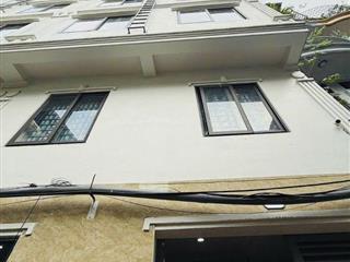 Bán nhà Láng Hạ dòng tiền 85tr/tháng, Dt 80m2, 8, mt 6m, thoáng trước sau.