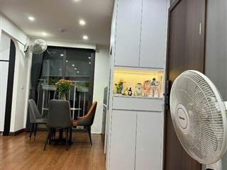 Bán gấp căn hộ ccmn Vân Hồ, dt 57m2, 2 ngủ, 1wc, full nội thất đẹp.