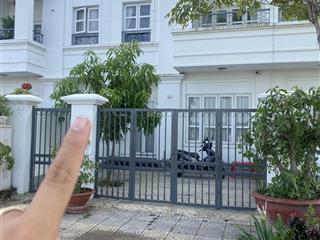 Cần bán căn nhà phố khu thăng long home giá 5ty4 diện tích 115m2
