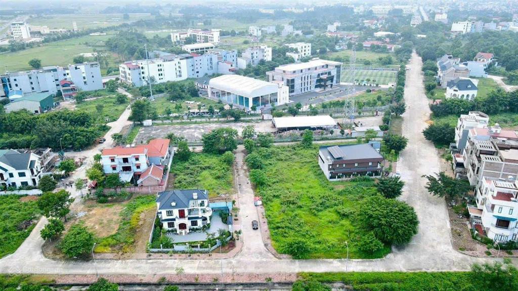 Giá 20tr/m sh 302m2  mt 14m  6tỷ kđt xuân hòa cạnh biệt phủ đại gia, gần sông tràn tiện ích