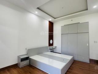 Bán gấp tòa căn hộ 6 tầng sát biển mỹ khê ngay phố tây 90m2, ngang 7,4m doanh thu 70 triệu 16,x tỷ