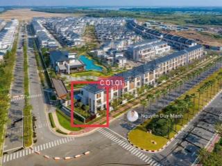 Bán góc biệt thự song lập 3 mặt tiền đường lớn zone 8 đảo swanbay 210m2 giá full 20.8tỷ hàng hiếm