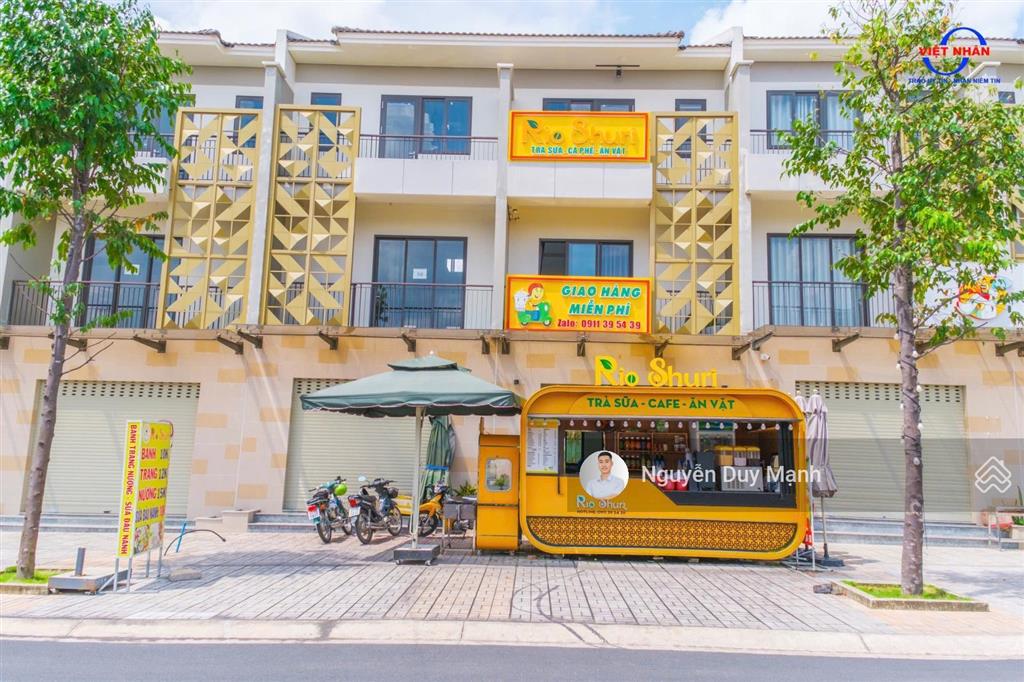 Bán mt chợ db4 đẹp nhất dự án suncasa central vsip 2 100m2/3tầng giá full 4.26tỷ bao sổ