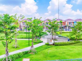 Biệt thự view công viên suối 10.000m2 kđt suncasa central vsip ii bình dương giá 7.4tỷ/250m2 full