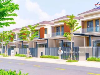 Hàng hiếm biệt thự view suối kđt suncasa central tại vsip ii bình dương giá chỉ 7.4tỷ/250m2