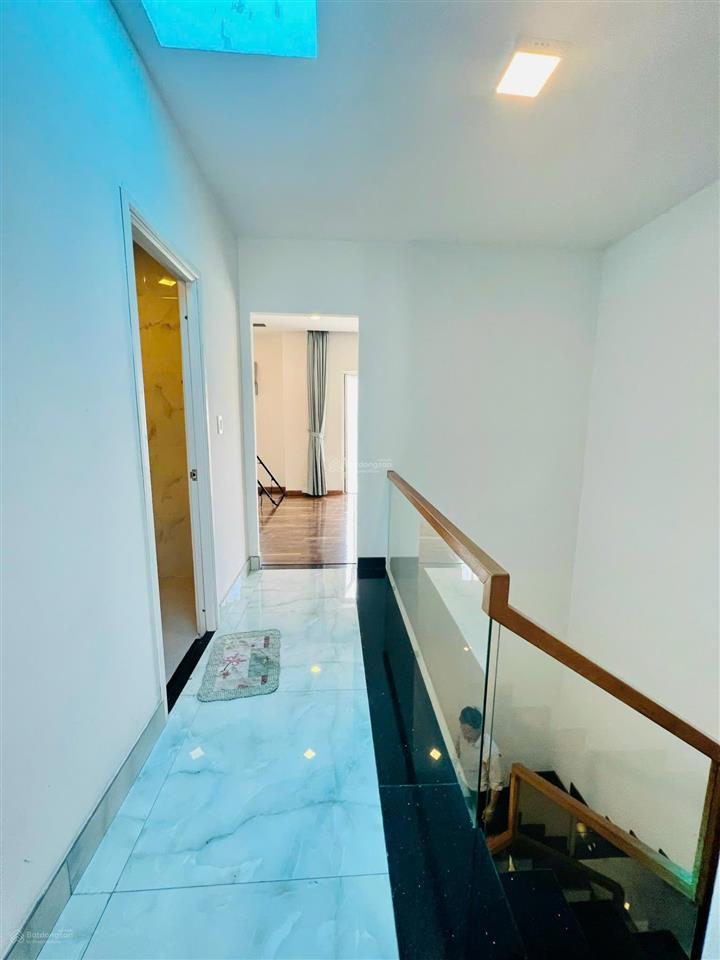 Chính chủ gửi bán nhà melosa, 5x16m, full nội thất, đẹp, mới, cứng cáp, giá 9.7 tỷ, sổ hồng