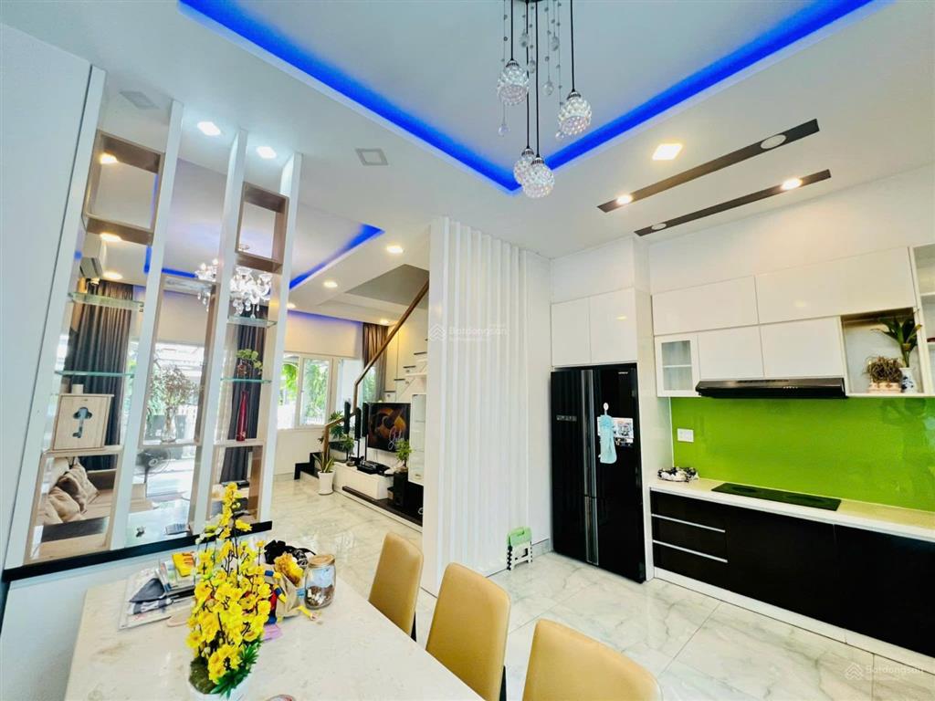 Chính chủ gửi bán nhà melosa, 5x16m, full nội thất, đẹp, mới, cứng cáp, giá 9.7 tỷ, sổ hồng