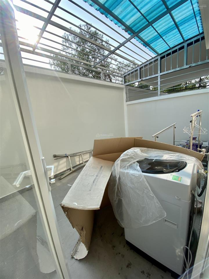 Cho thuê nhà rosita khang điền, 4pn, 4wc, nội thất cơ bản, y hình, giá 14tr/th, nhà sẵn, mới đẹp