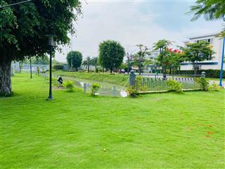 Chính chủ bán nhà phố rosita khang điền, 5x18,5m=95m2, nhà thô, sổ hồng, giá 6,8 tỷ