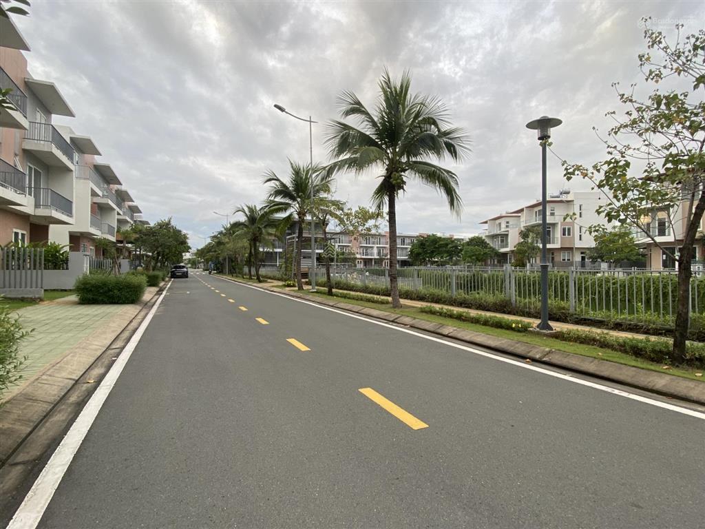 Bán nhanh nhà phố dragon village, 6x15m, sổ hồng, giá 8 tỷ (tl) vị trí đẹp. nhà có nội thất