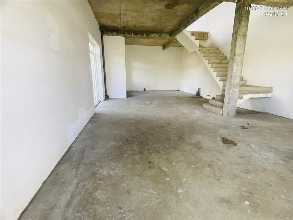 Bán biệt thự góc rosita 245m2, nhà thô, sổ hồng, giá 16.4 tỷ (tl)