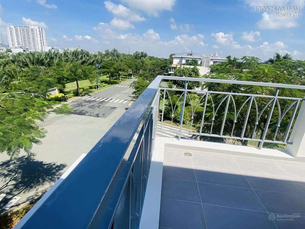 Bán biệt thự góc rosita 245m2, nhà thô, sổ hồng, giá 16.4 tỷ (tl)
