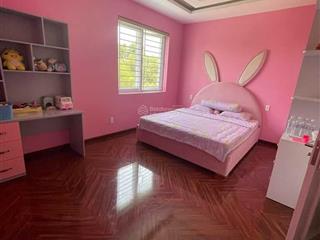 Chính chủ bán nhà rosita 5x20m, full nt đẹp, giá 8,5 tỉ, sổ hồng riêng, nhà mới